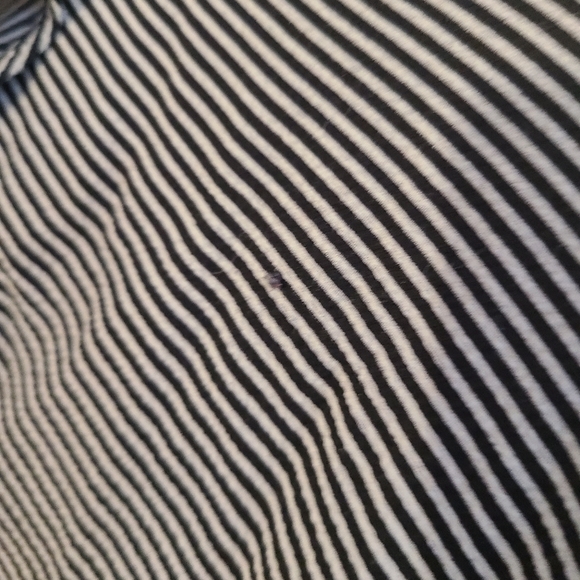 Monteau Top - Picture 3 of 5